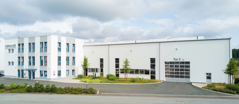 Das neue Gebäu­de der Kuhn + Kai­ser&nbsp;GmbH